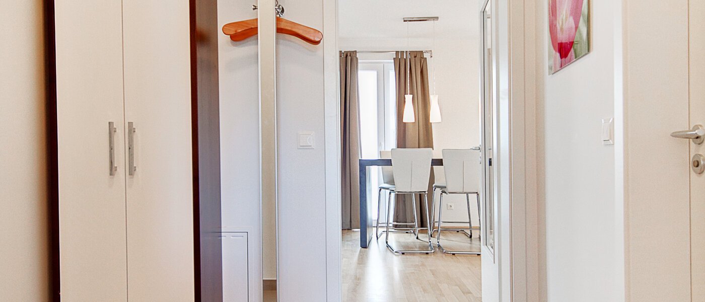 apartment München Schwabing-Nord (zw. Belgrad- & Leopoldstraße) 01 hall 6335