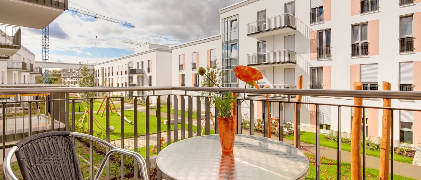 apartment München Schwabing-Nord (zw. Belgrad- & Leopoldstraße) 02 balcony 6335