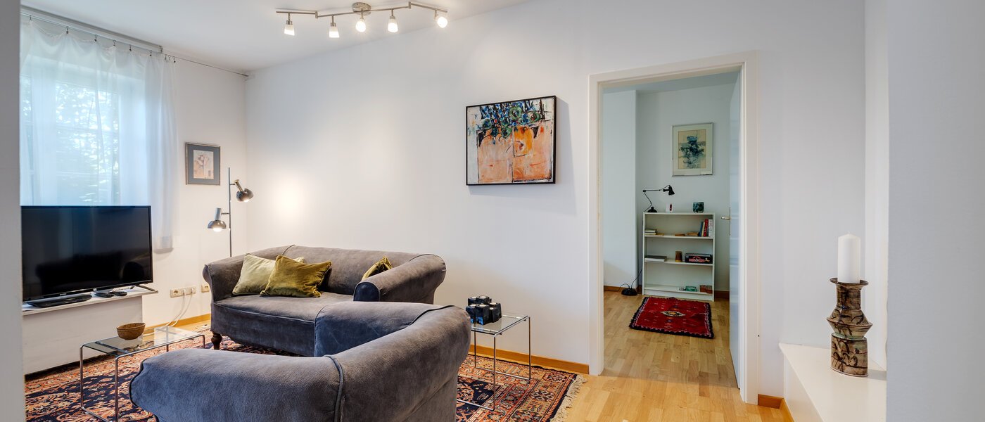 apartment Fahrenzhausen 03 living area 6417