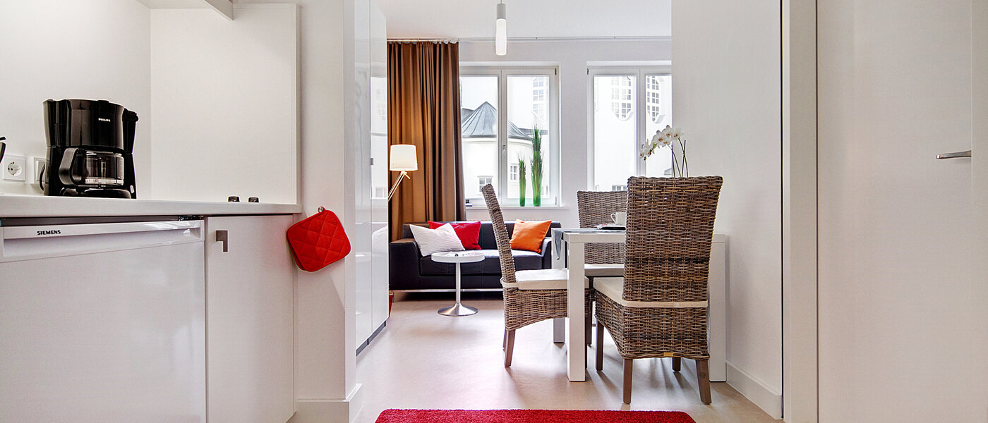 apartment München Lehel 02 hall 6433