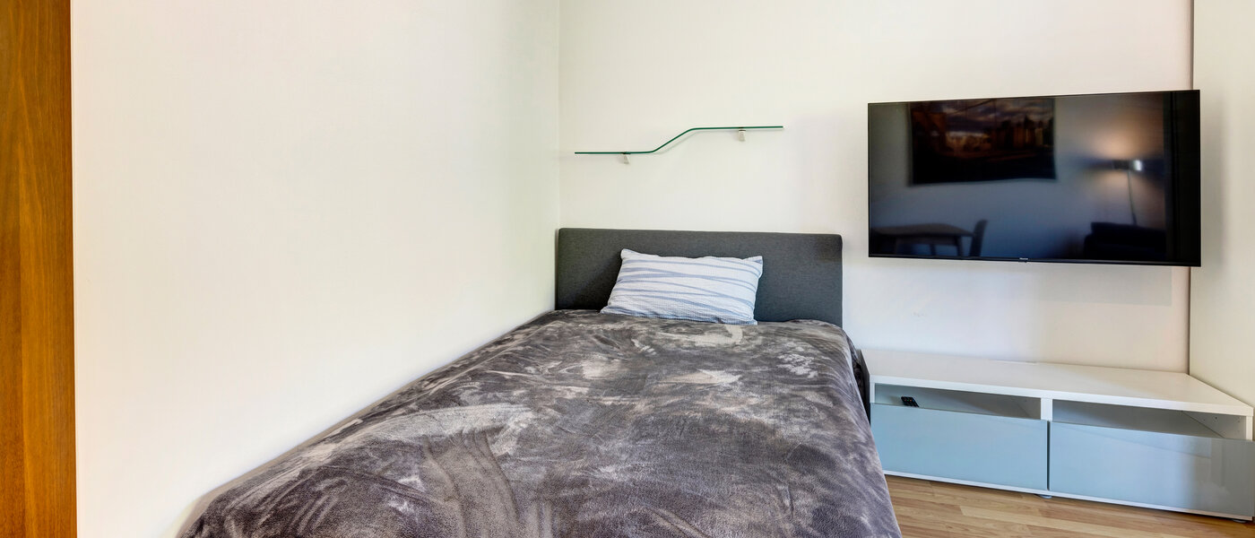 apartment München Neuhausen 01 sleeping area 6444