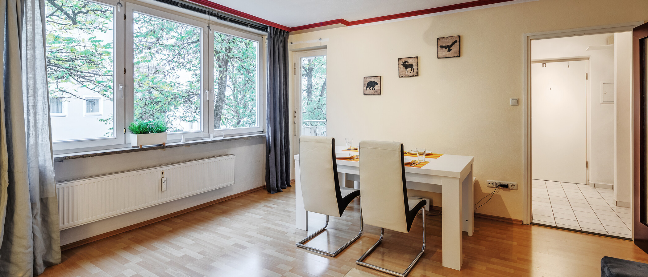 apartment München Haidhausen 03 living area 6468
