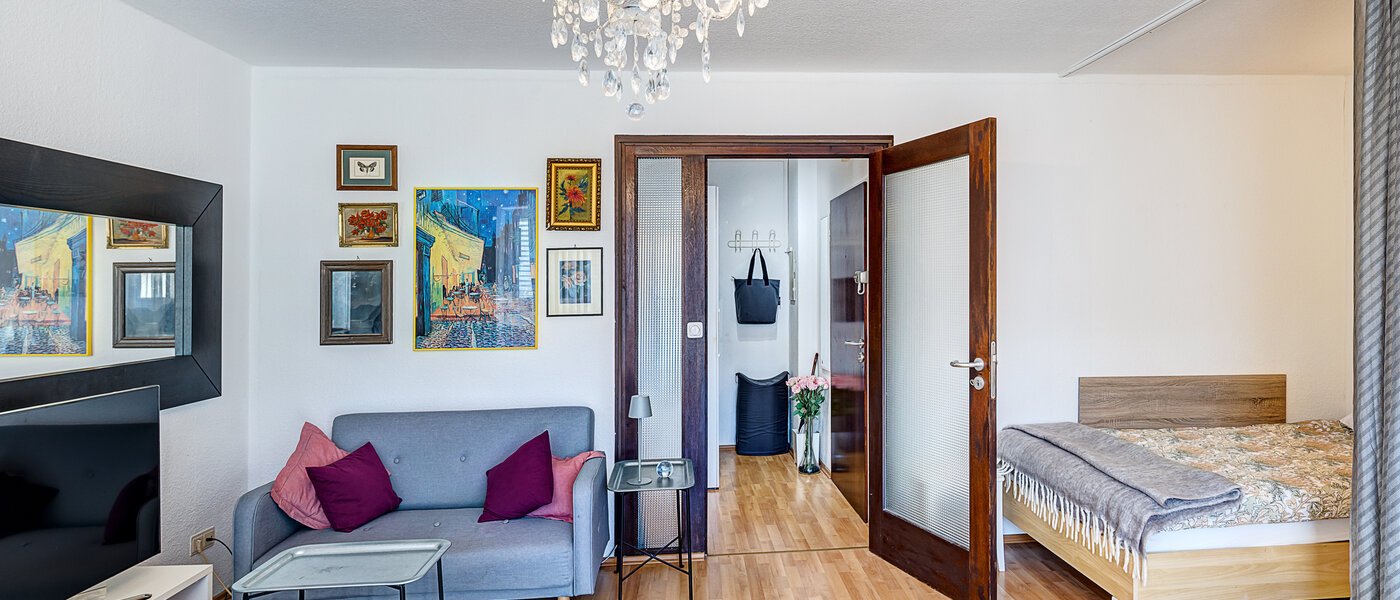 apartment München Maxvorstadt - Universitätsviertel 04 living area 6485