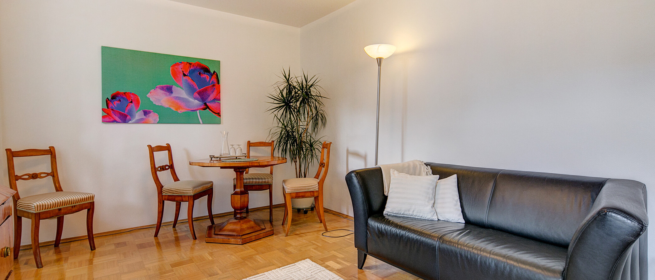 apartment München Fasangarten 02 living room 6501