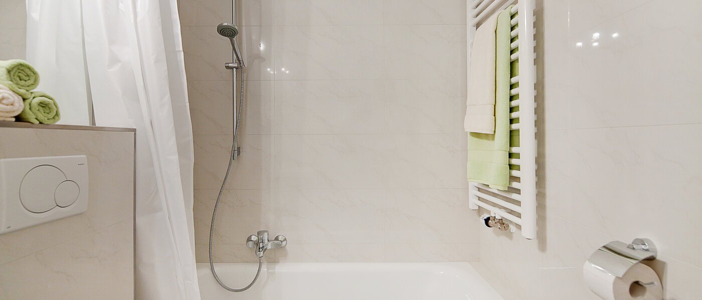 apartment München Schwabing-West (rund um den Hohenzollernplatz) 01 bathroom 6515