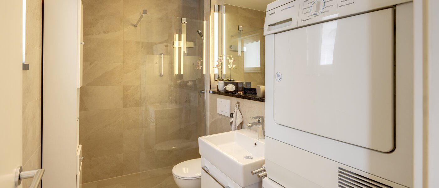 apartment München Maxvorstadt 02 bathroom 6524