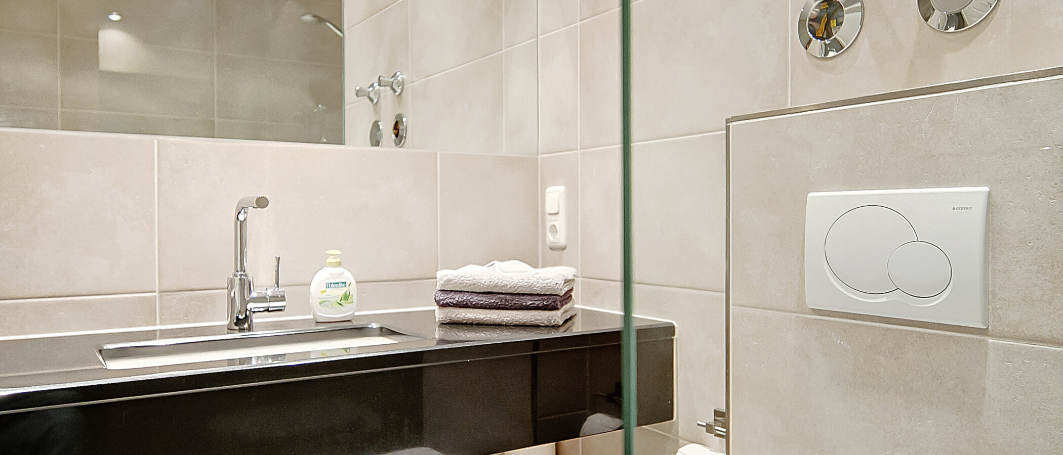 apartment München Haidhausen 01 bathroom 6532