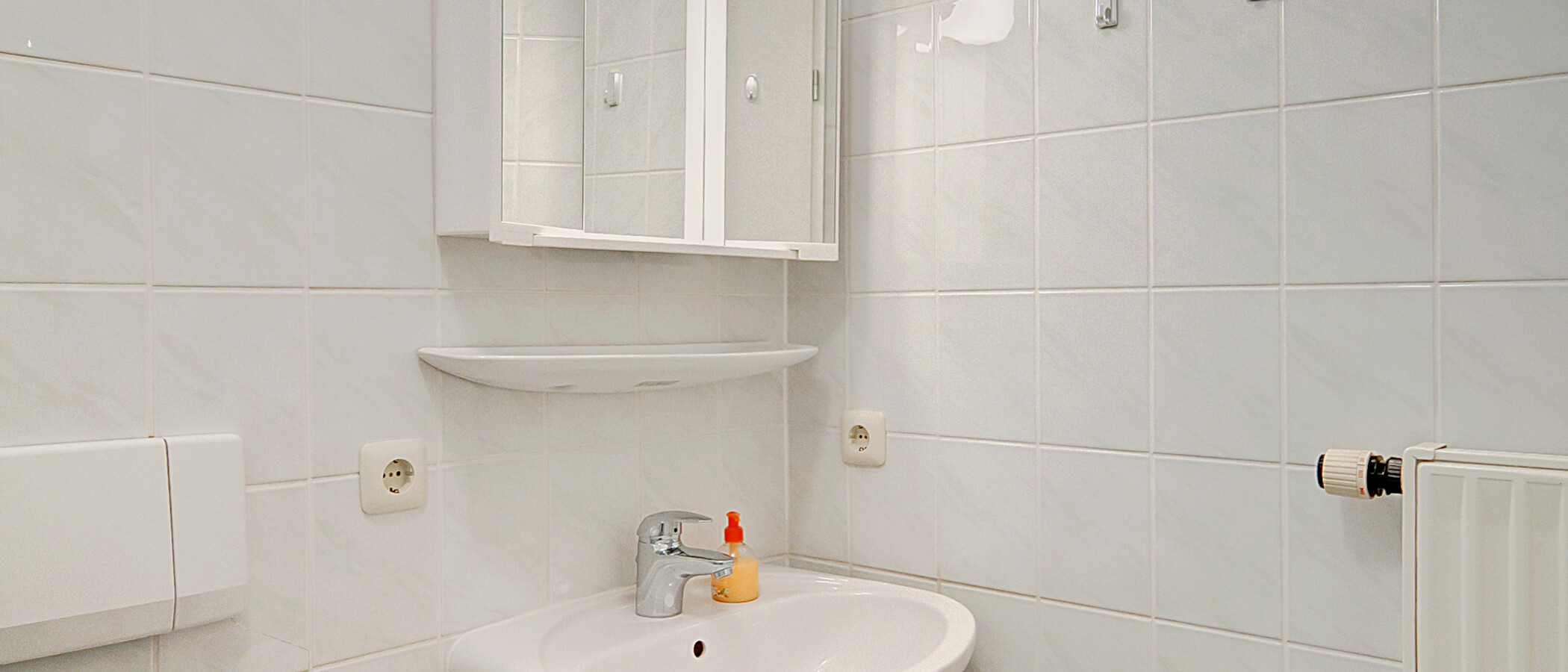 apartment Unterhaching 02 bathroom 6534