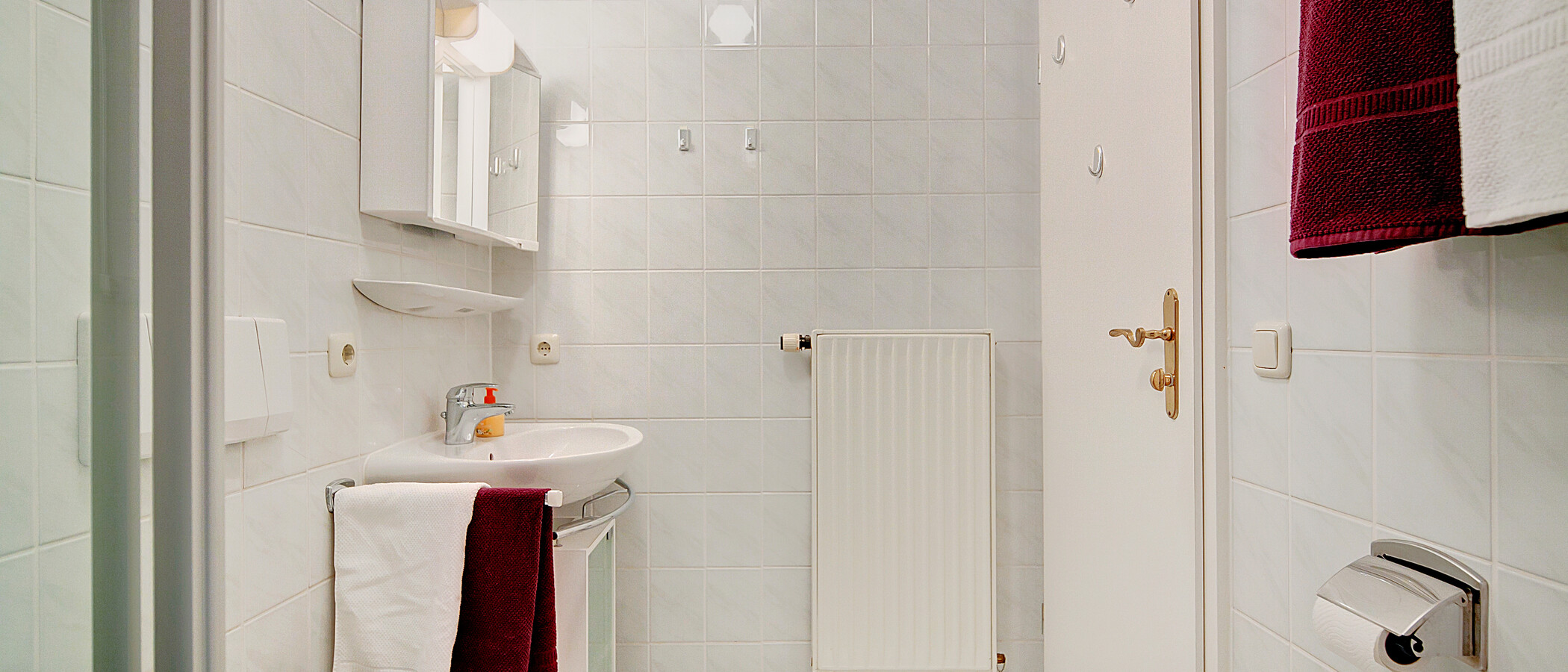 apartment Unterhaching 03 bathroom 6534