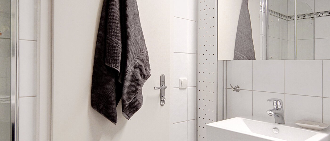 apartment München Gärtnerplatzviertel 04 bathroom 6535