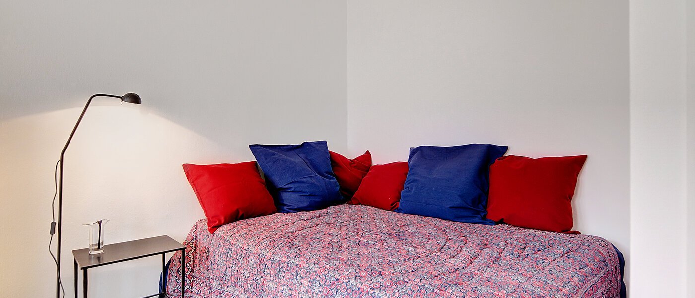 apartment München Gärtnerplatzviertel 01 sleeping area 6535