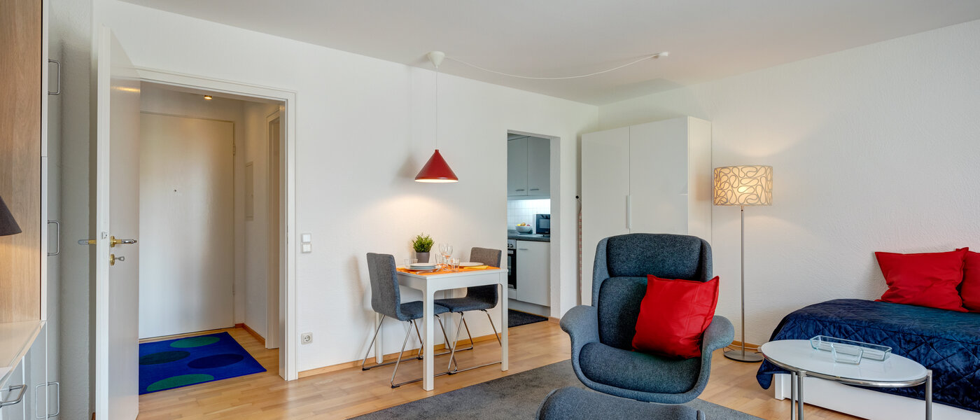 apartment München Schwabing-Nord (zw. Belgrad- & Leopoldstraße) 04 living area 6538