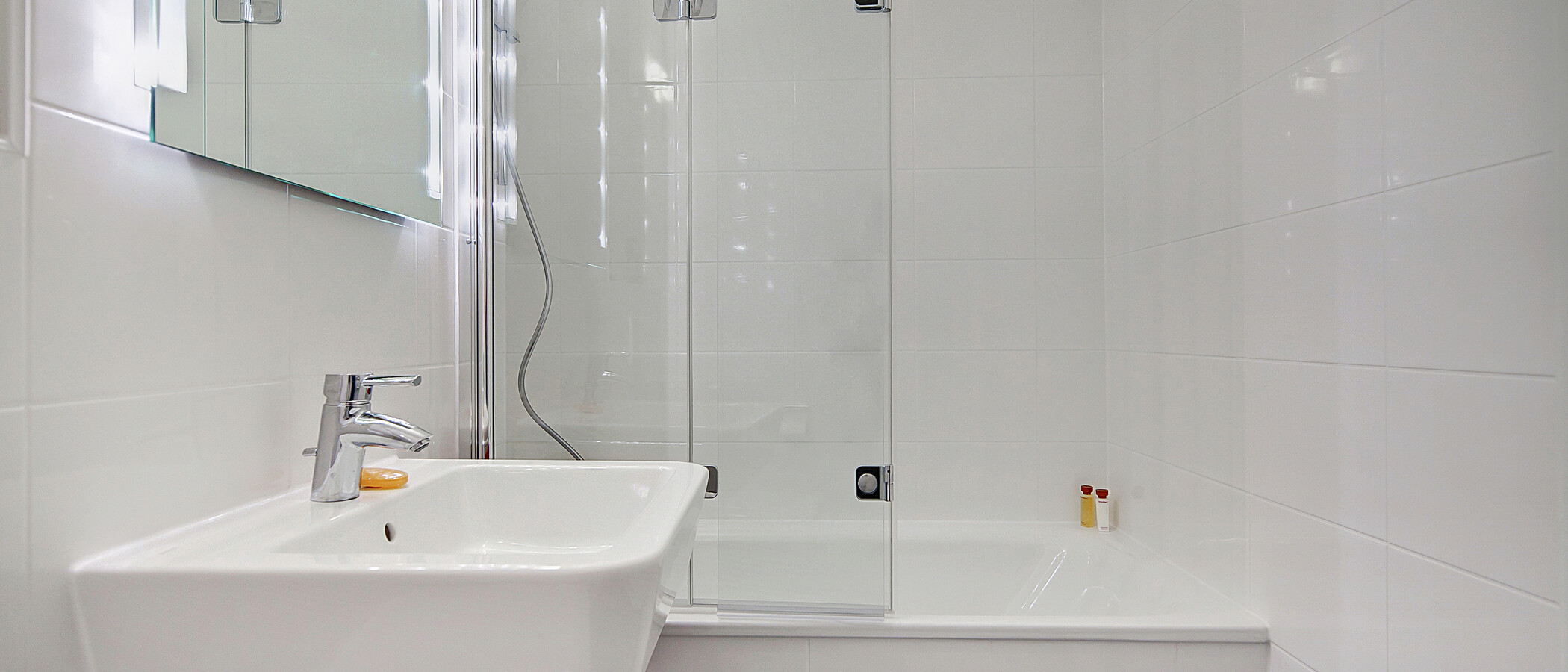 apartment München Maxvorstadt 01 bathroom 6540