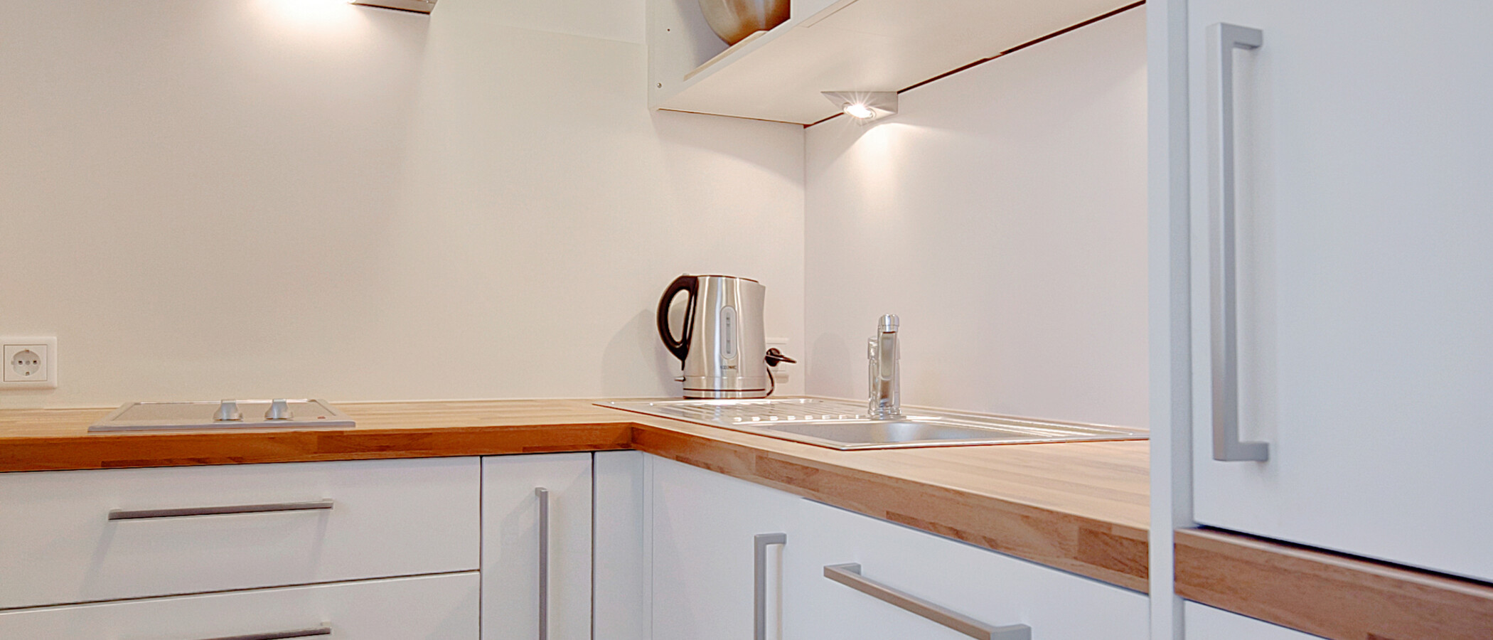 apartment München Schwabing 02 kitchen 6560