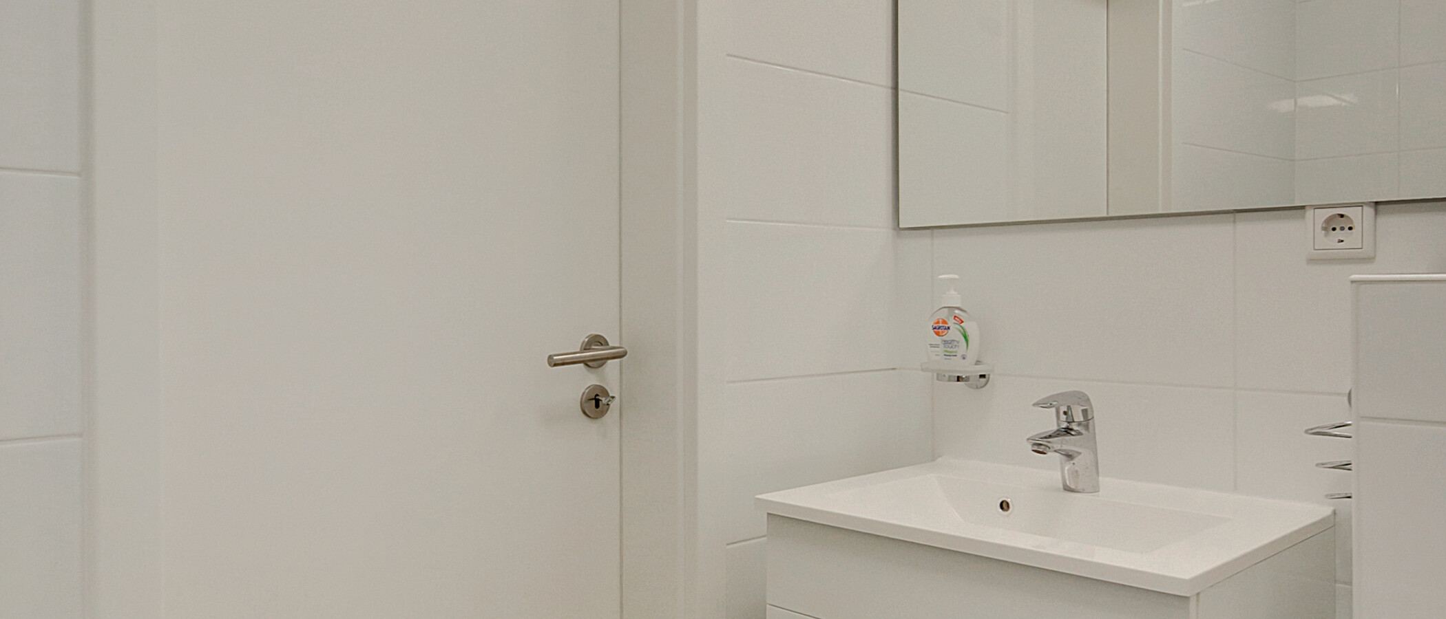 apartment München Schwabing 05 bathroom 6560