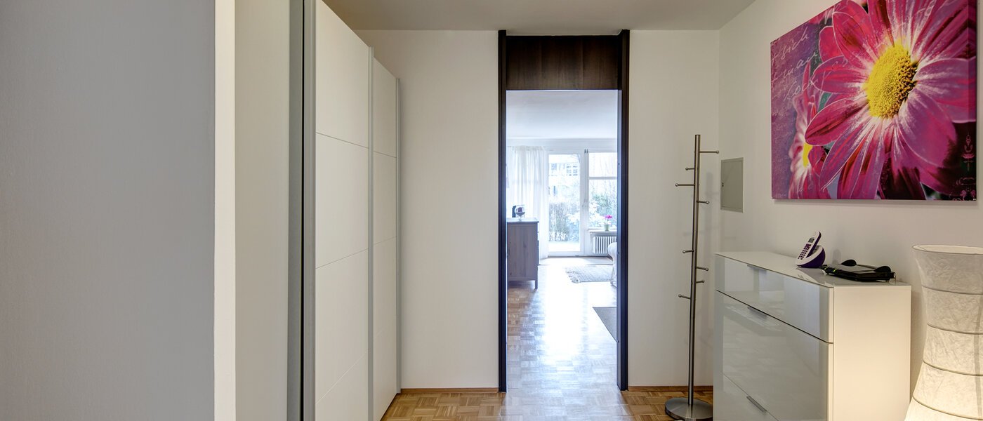 apartment München Arabellapark 02 hall 6561