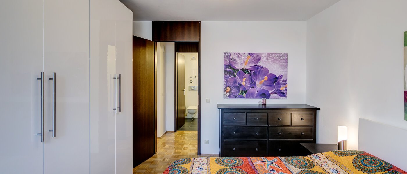 apartment München Arabellapark 03 1. bedroom 6561