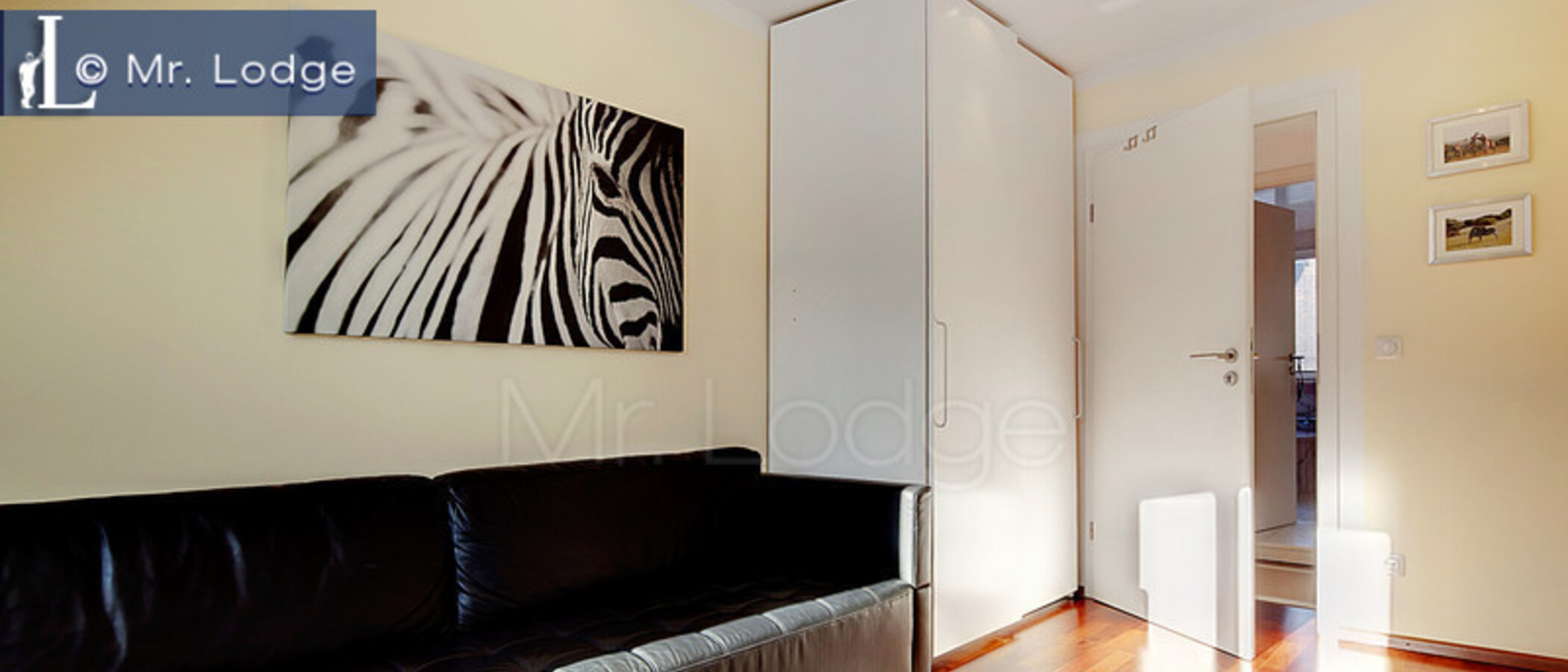 gallery apartment  München Lehel 02 guest room 6601