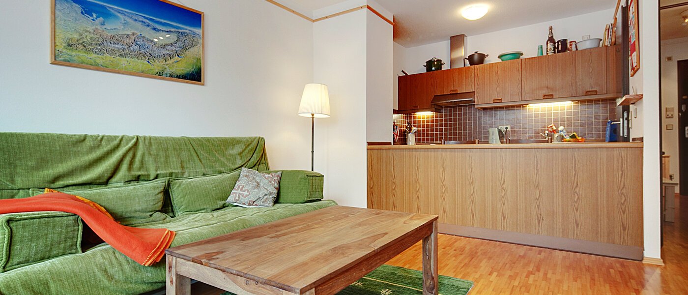 apartment München Haidhausen 05 living area 6637