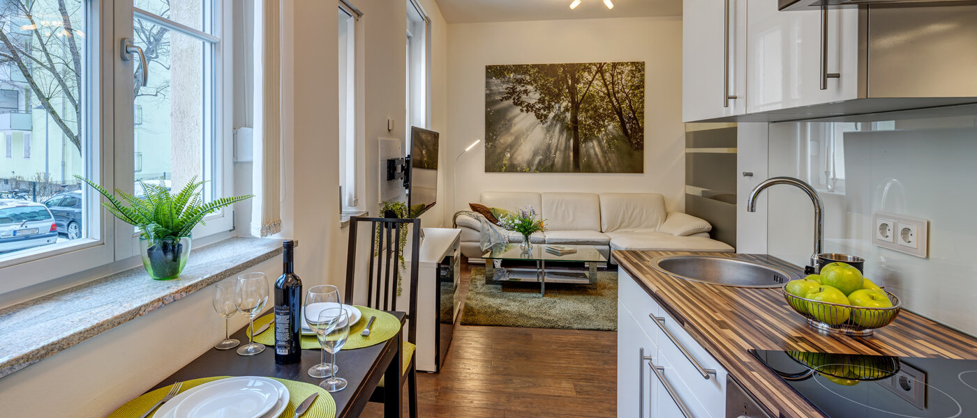 apartment München Neuhausen 03 kitchen 6646