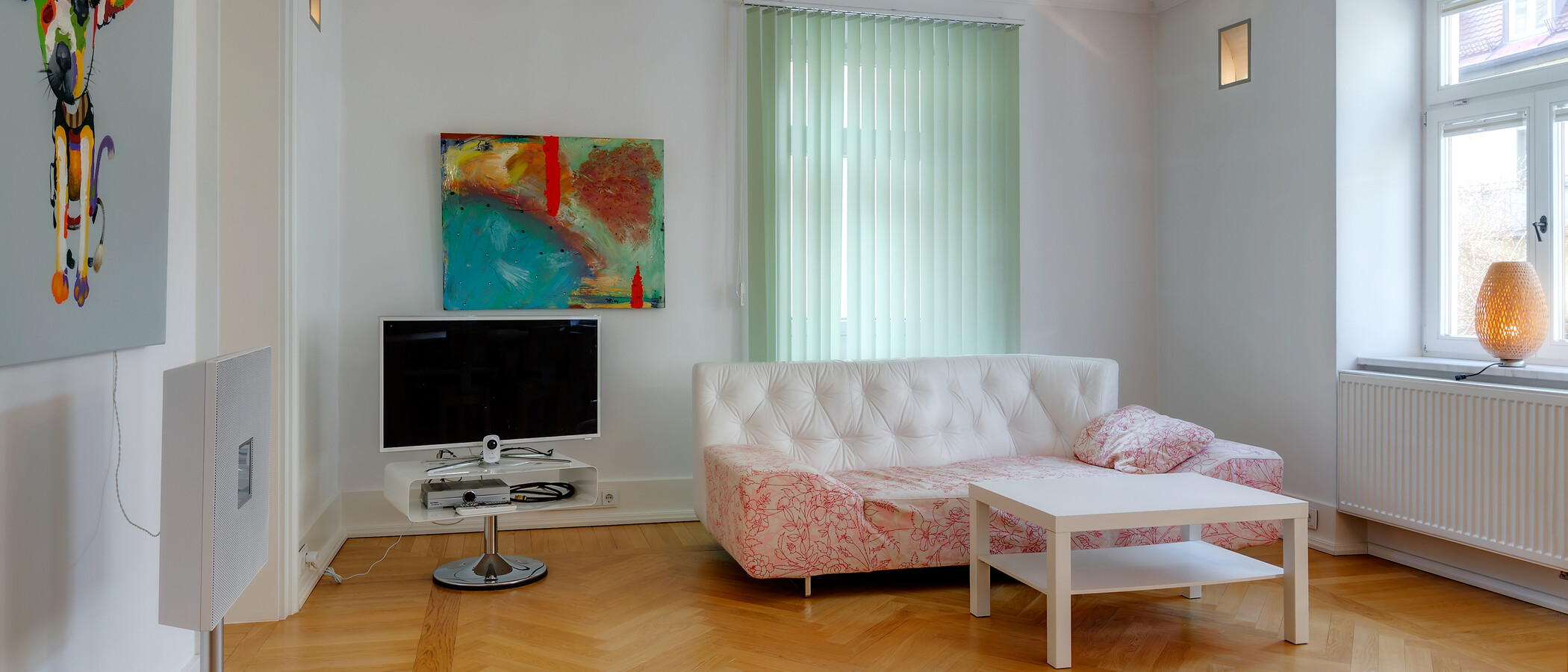 apartment München Ludwigsvorstadt 04 living room 6674