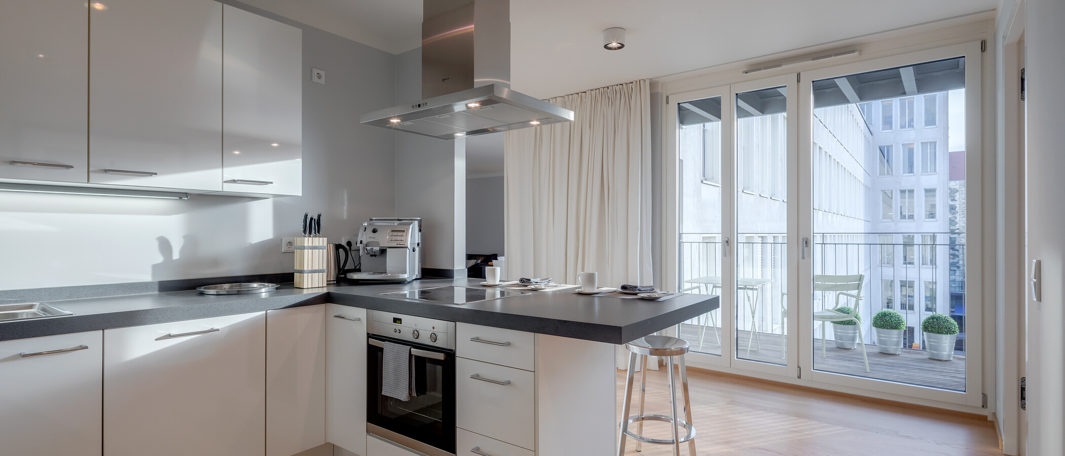 apartment München Maxvorstadt 02 kitchen 6679