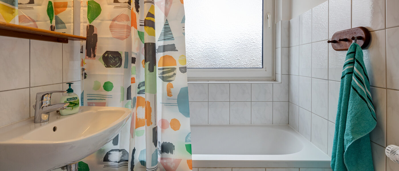 apartment München Parkstadt Bogenhausen 01 bathroom 669