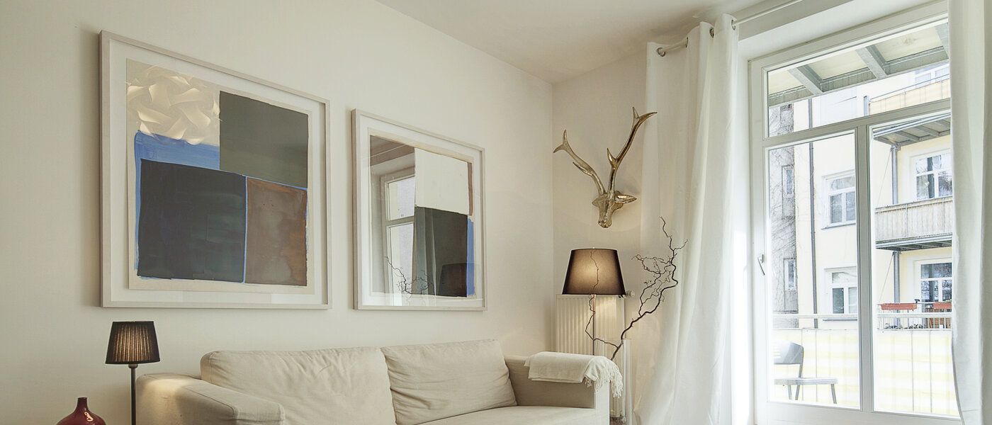 apartment München Neuhausen 01 living room 6715