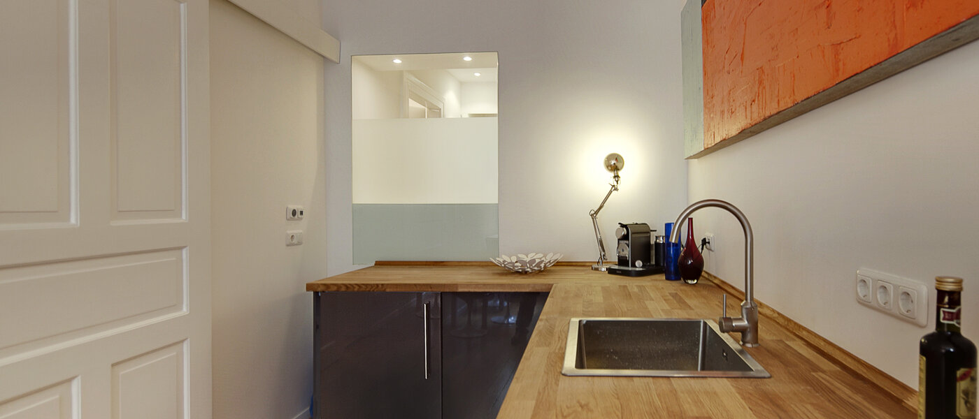 apartment München Neuhausen 04 kitchen 6715