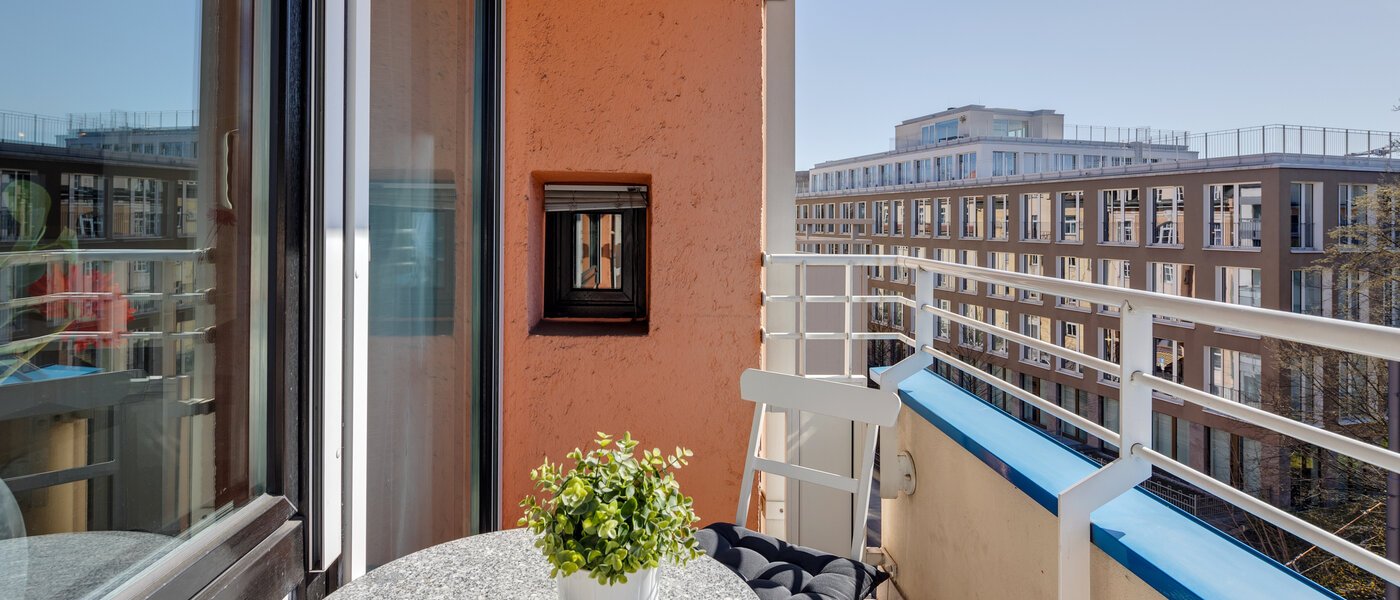 apartment München Bogenhausen 03 balcony 6716
