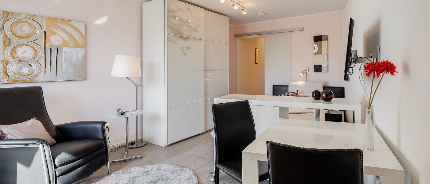 apartment München Bogenhausen 01 living area 6716