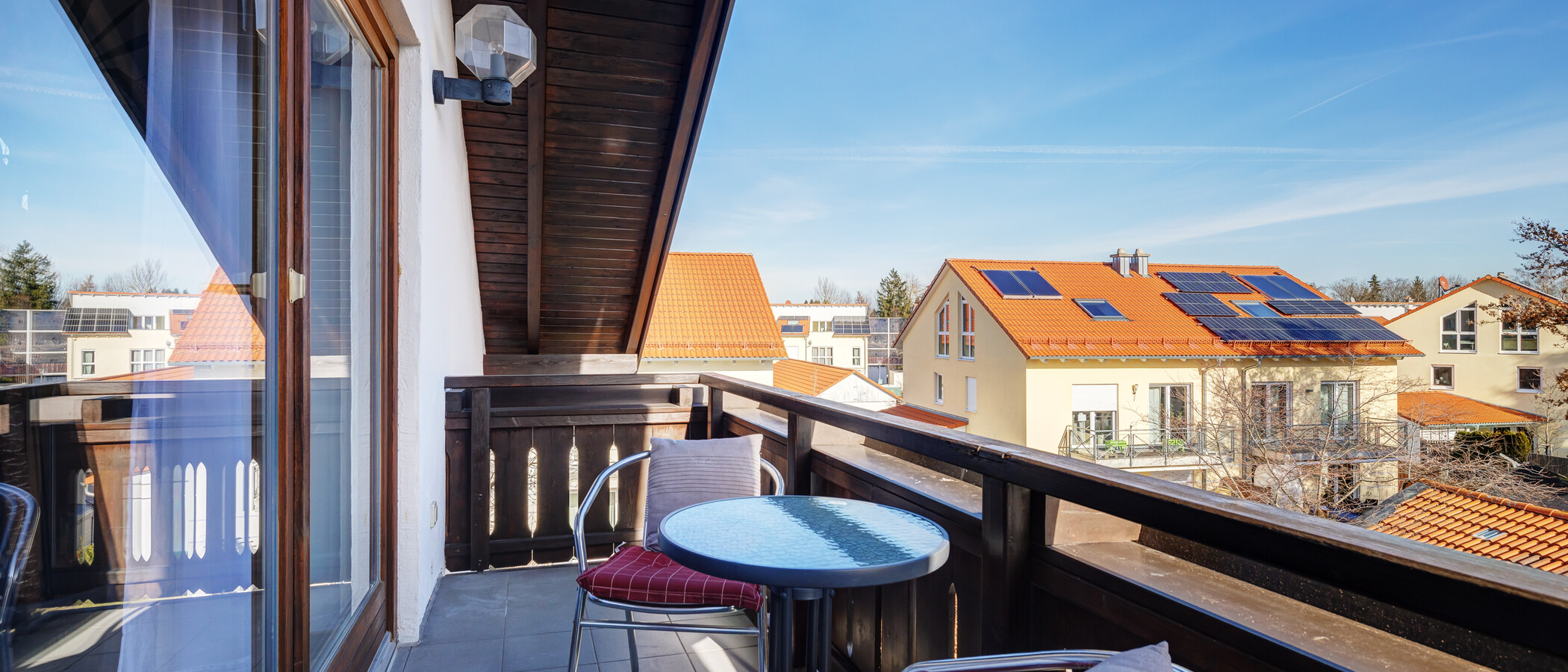 attic apartment Vaterstetten 02 2. balcony 6726