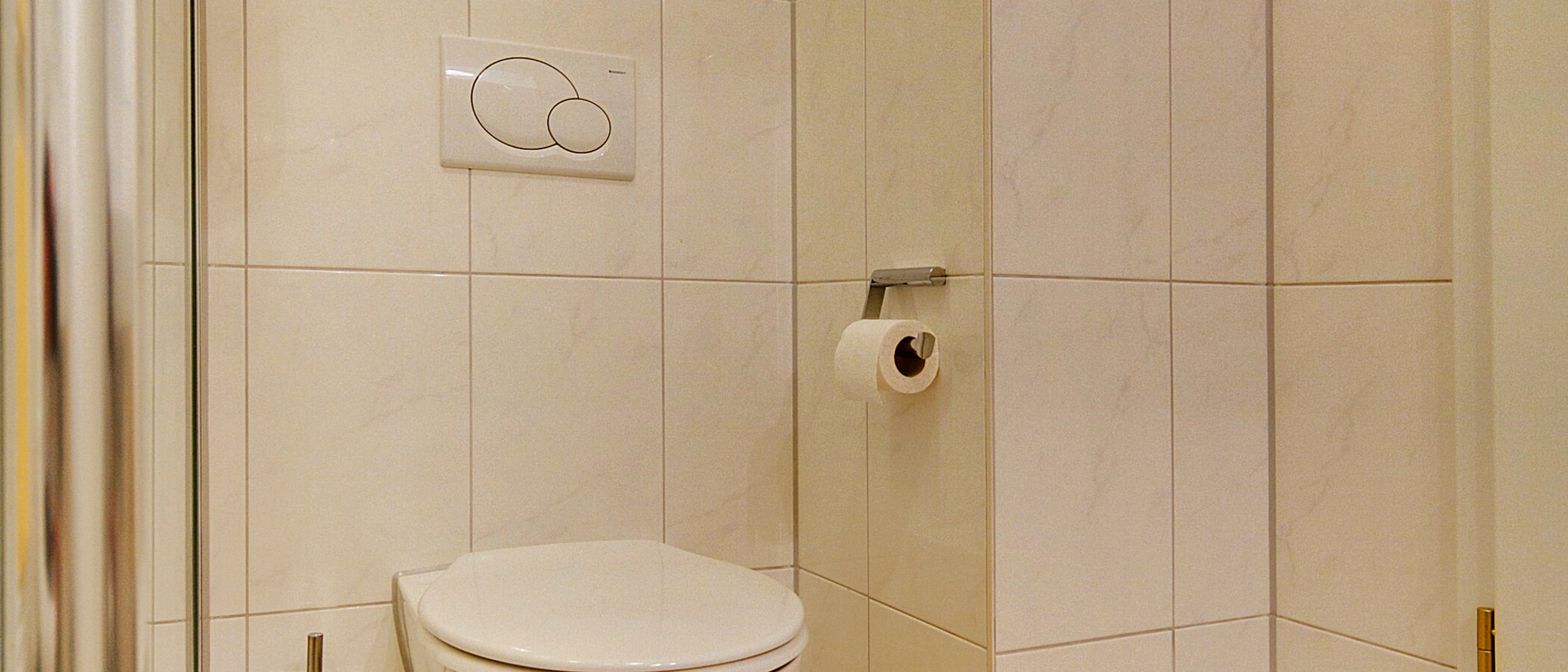 apartment München Harlaching 04 bathroom 6728