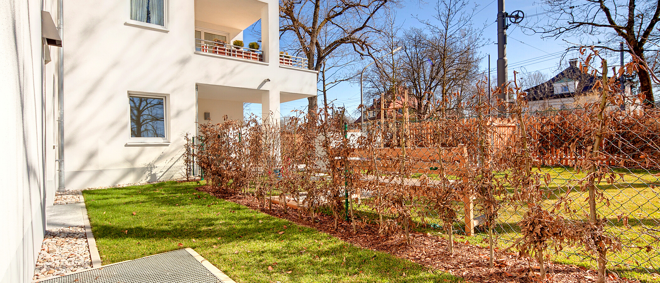 apartment München Harlaching 03 garden 6728