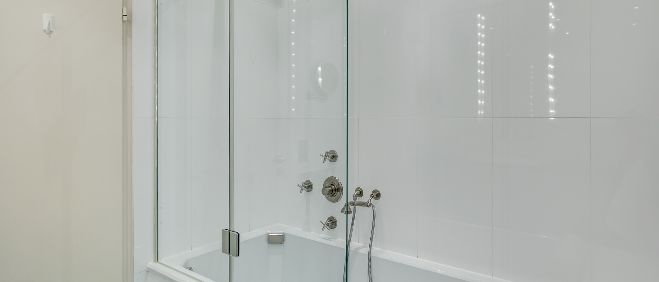 apartment München Herzogpark 02 bathroom 673