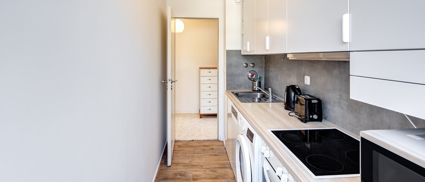 apartment München Oberföhring 02 kitchen 6739