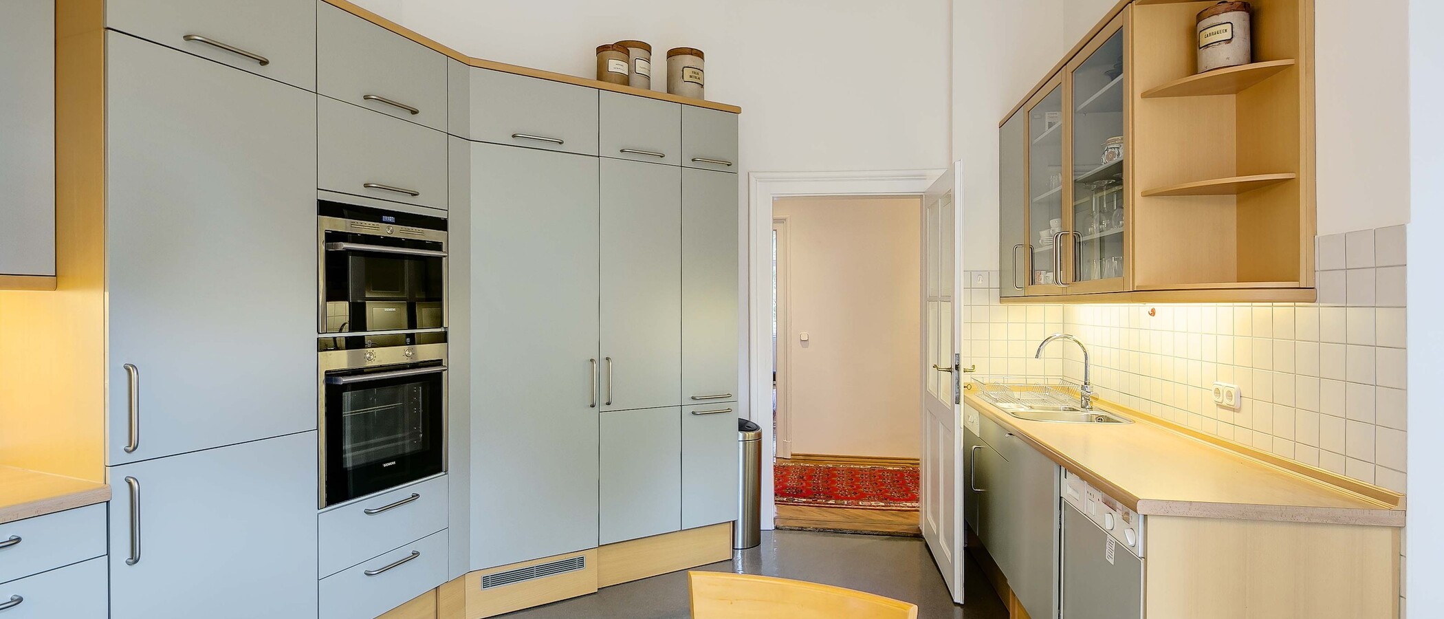 apartment München Altbogenhausen 03 kitchen 681