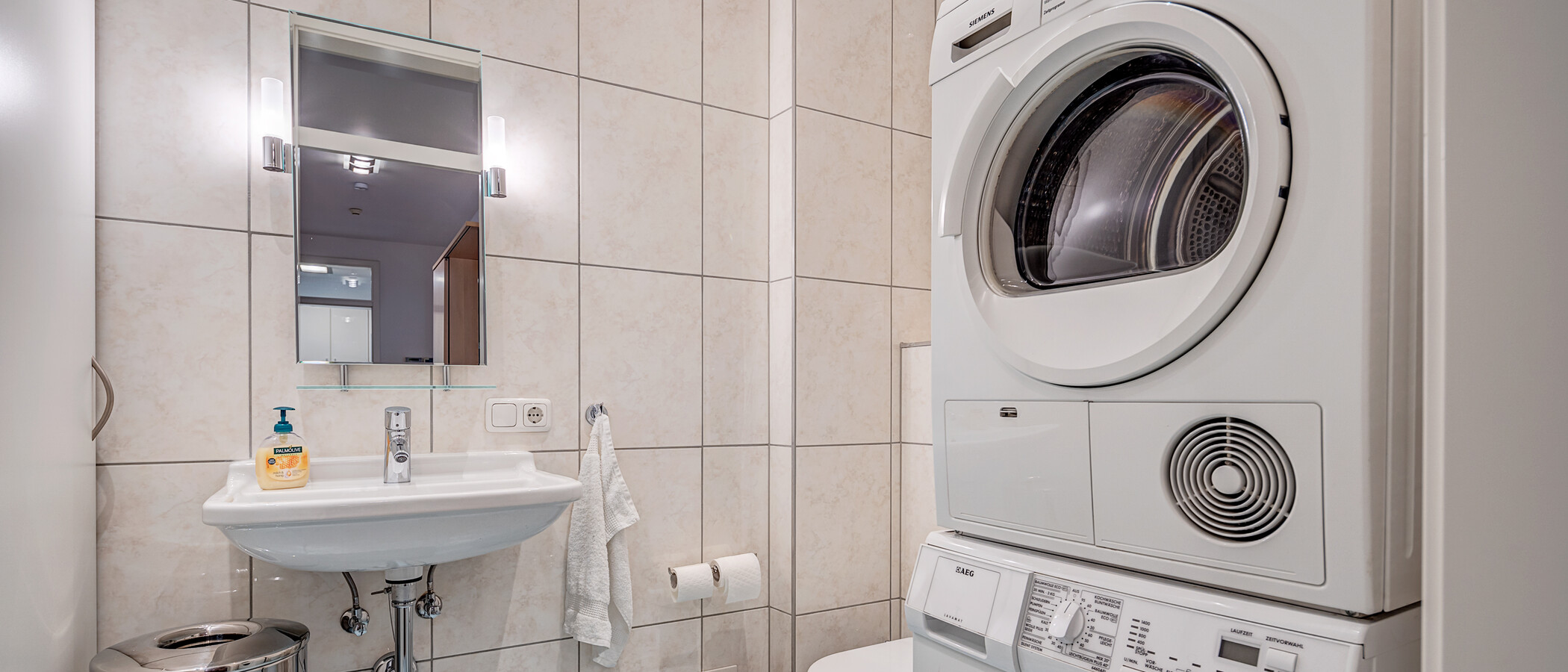 apartment München Lehel 02 separate toilet 6859