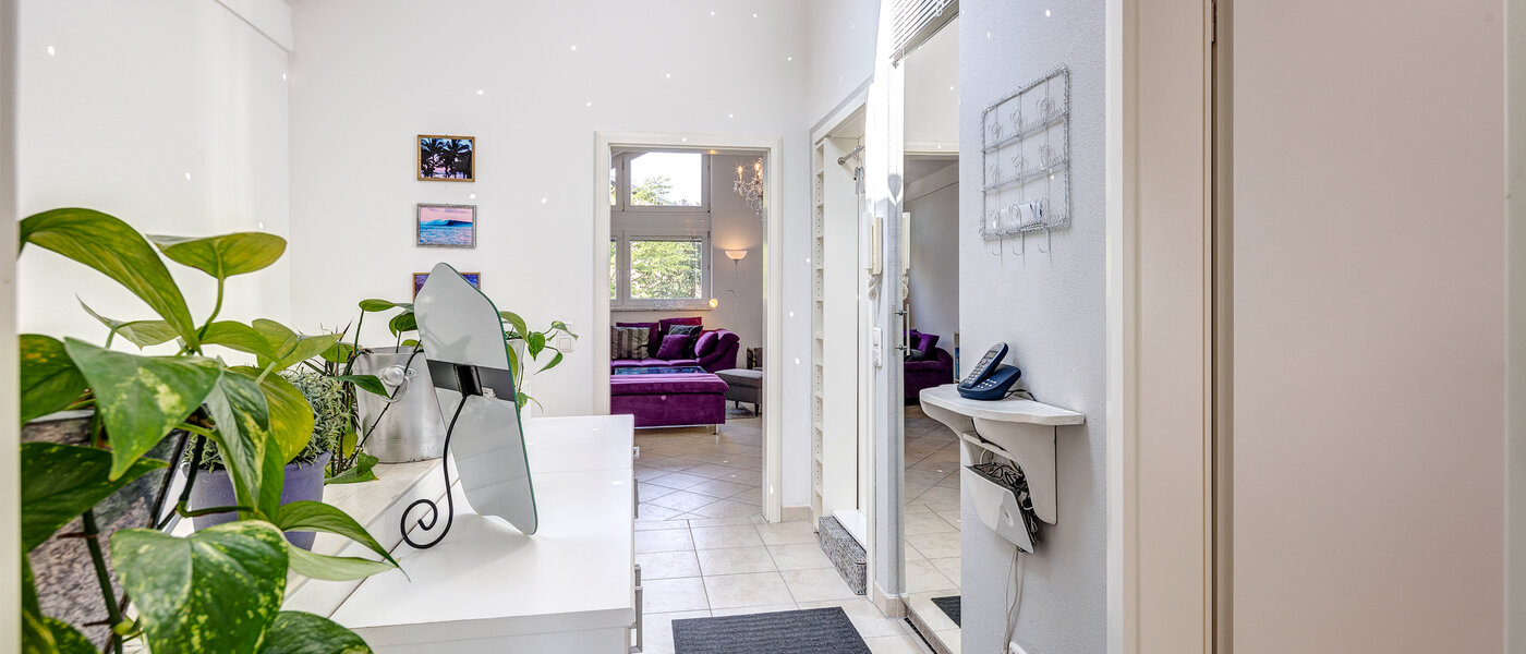 apartment Vaterstetten 01 hall 6864