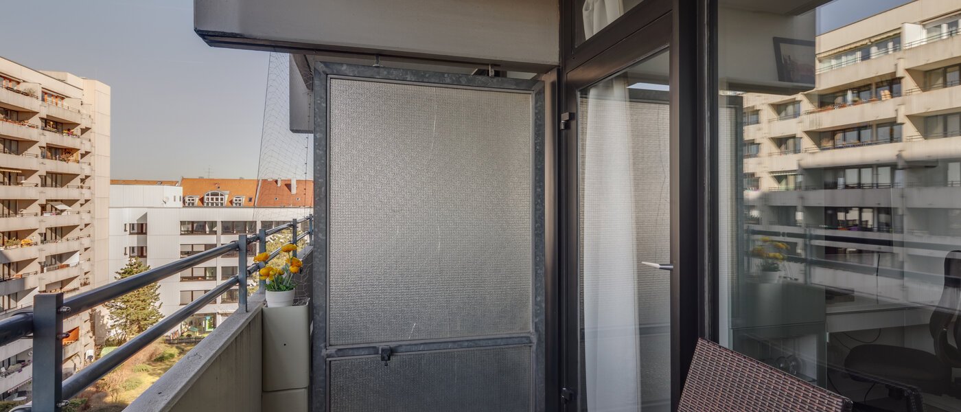 apartment München Haidhausen 02 balcony 6871