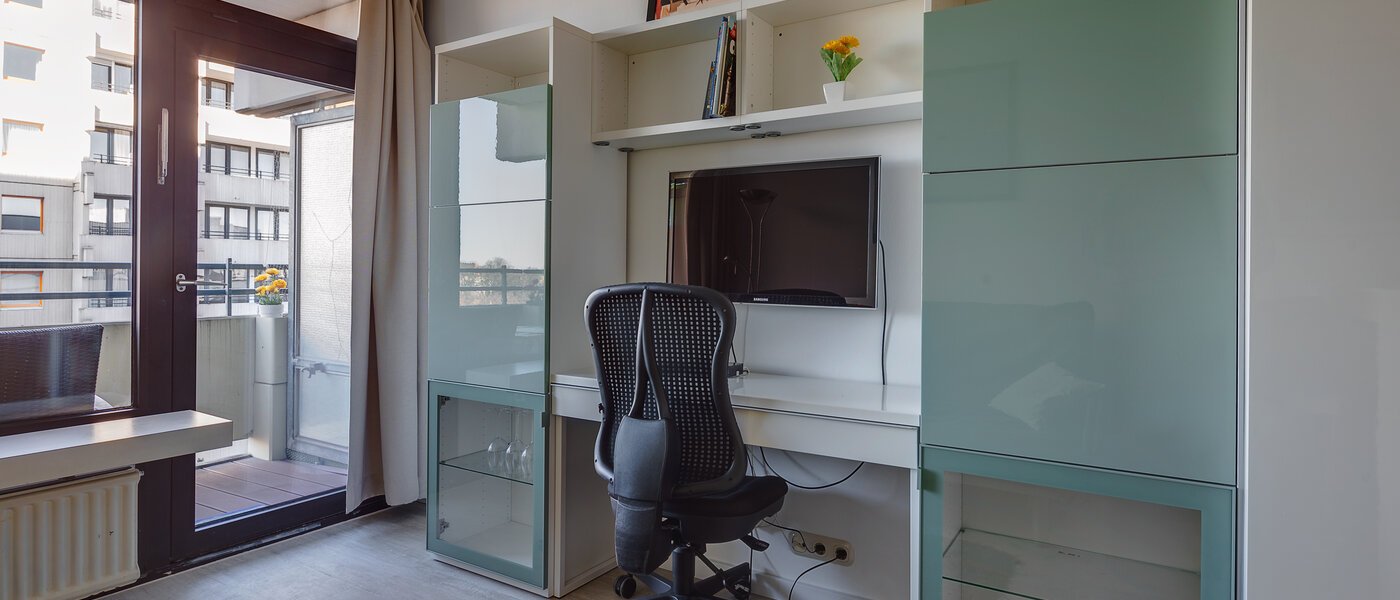 apartment München Haidhausen 02 living area 6871