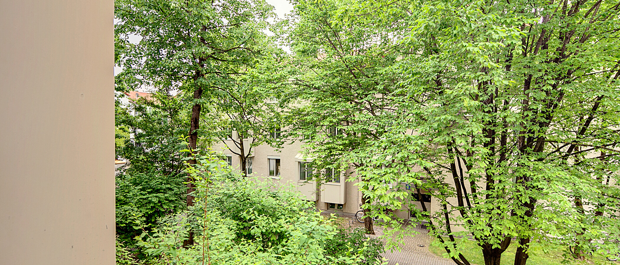apartment München Bogenhausen 02 view 6872
