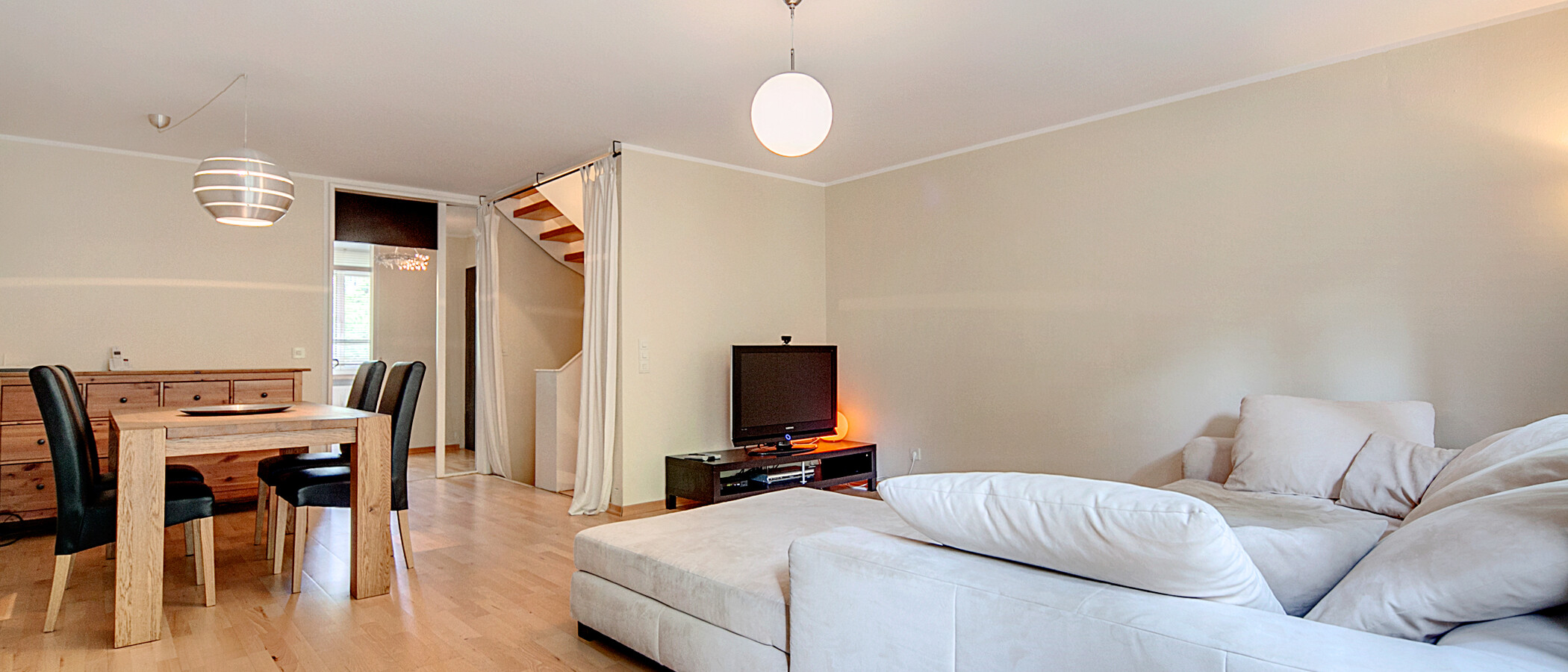 apartment München Bogenhausen 03 living area 6872