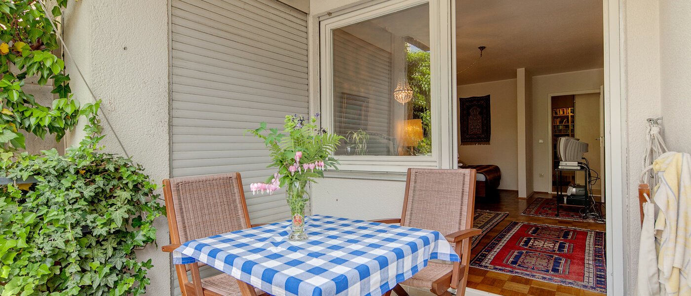 apartment München Gärtnerplatzviertel 02 balcony 6874