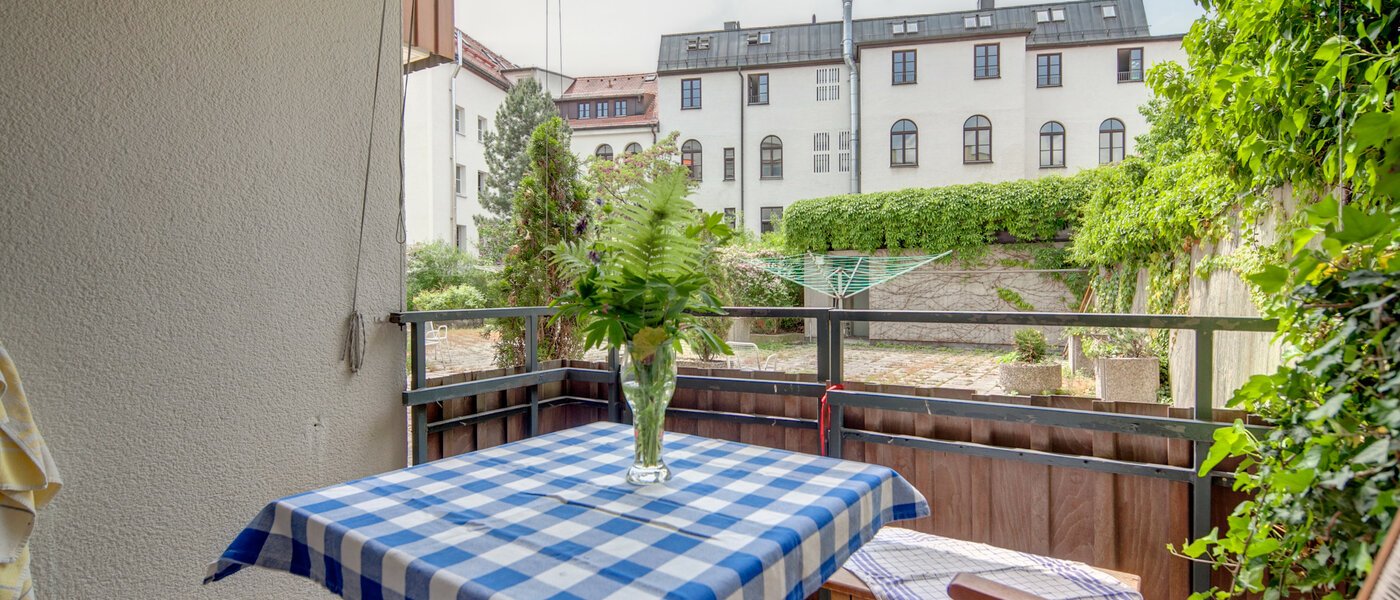 apartment München Gärtnerplatzviertel 03 balcony 6874
