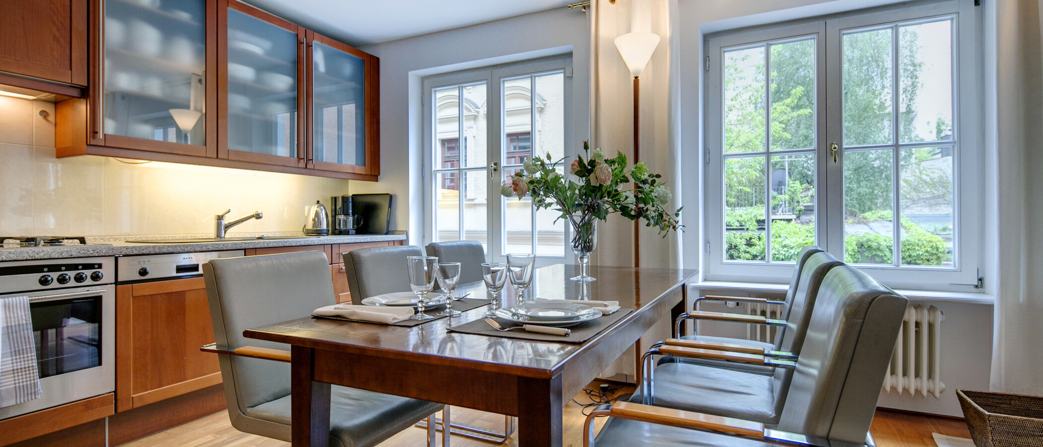 maisonette München Schwabing (rechts der Leopoldstraße) 02 kitchen 6884