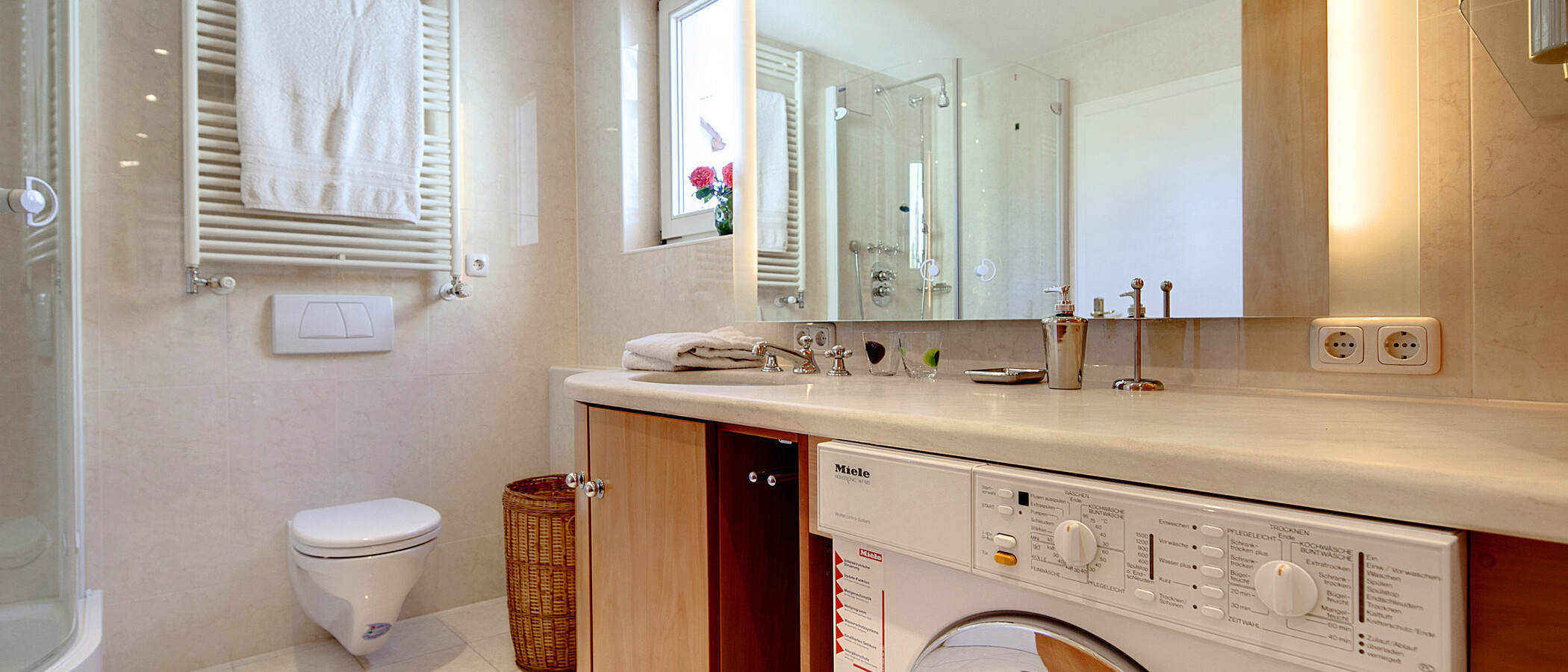 maisonette München Schwabing (rechts der Leopoldstraße) 02 2. bathroom 6884
