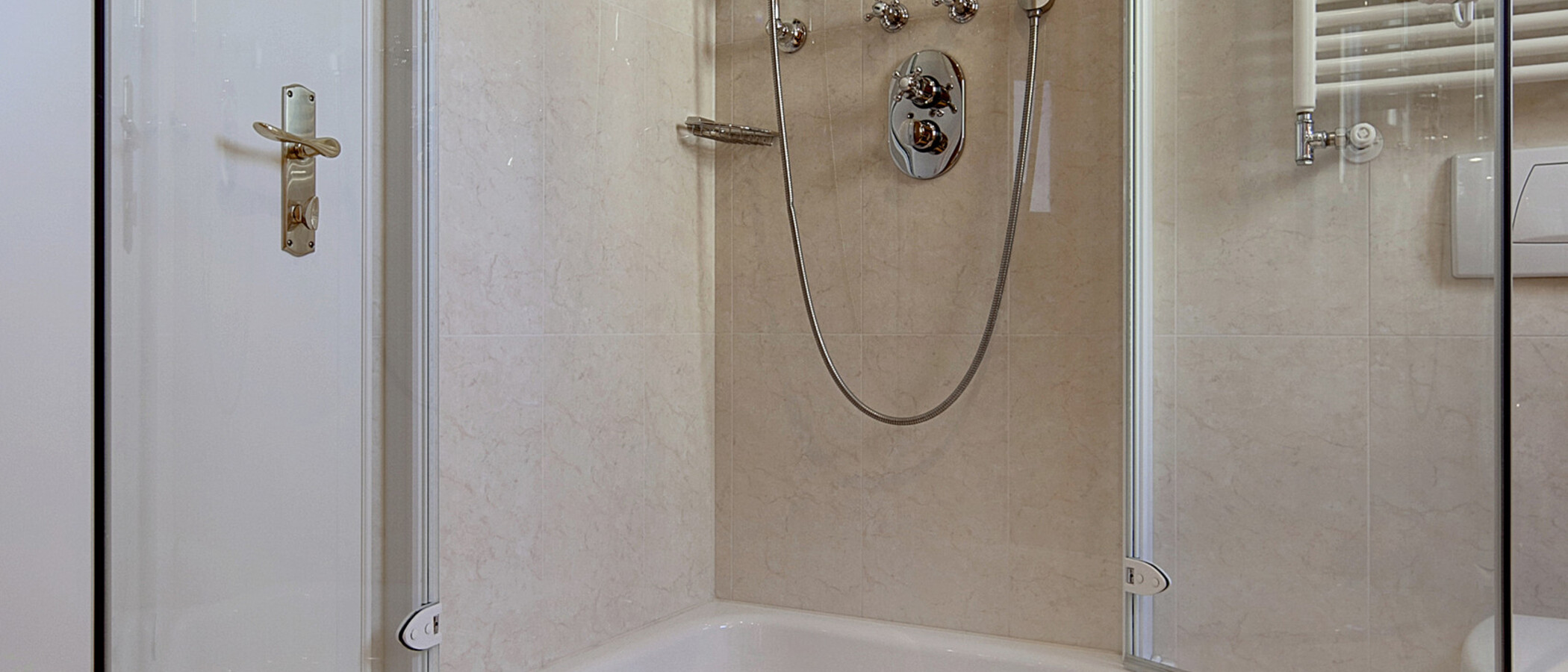 maisonette München Schwabing (rechts der Leopoldstraße) 03 2. bathroom 6884