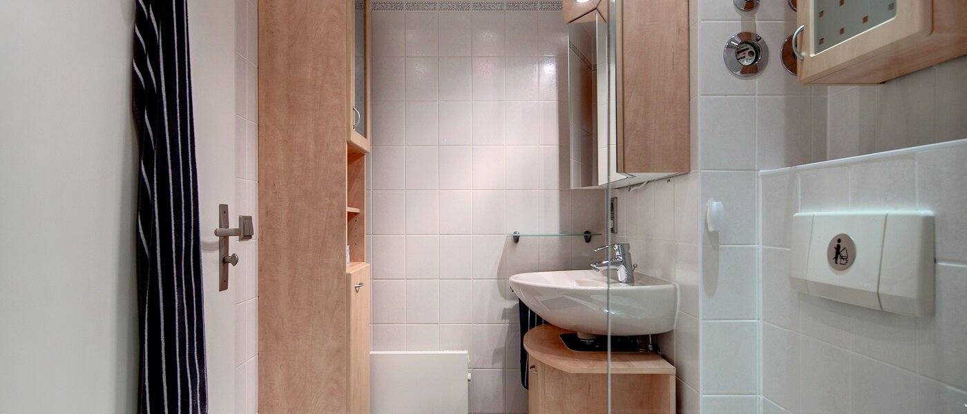 apartment Dachau 02 bathroom 6898