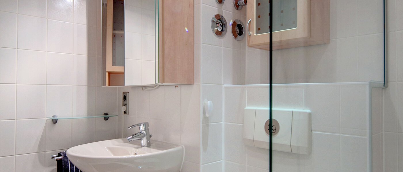 apartment Dachau 03 bathroom 6898